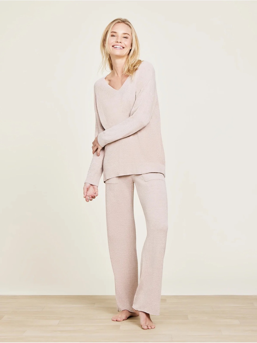 Barefoot Dreams Ultra Lite Cozy Chic V-Neck Pullover Set in Beige size XL NEW 💫